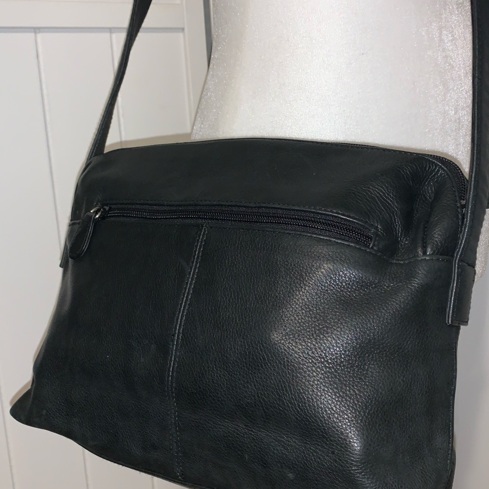 Tignanello Black leather Crossbody bag - Picture 4 of 7